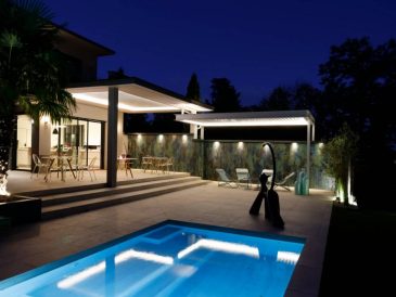 Terrasse biossun : pourquoi opter pour une pergola bioclimatique